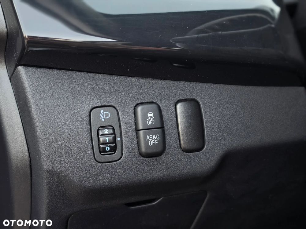 Mitsubishi Lancer - 15