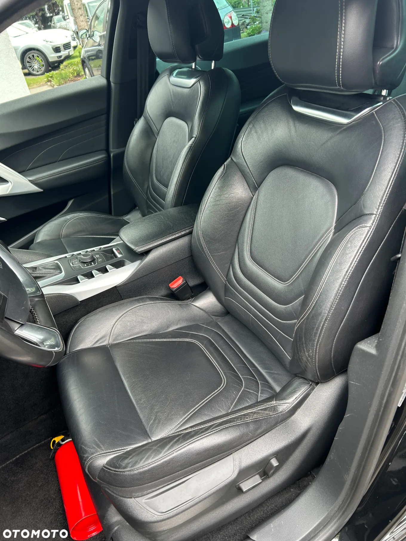 Citroën DS5 BlueHDi 180 EAT6 Business Class - 14