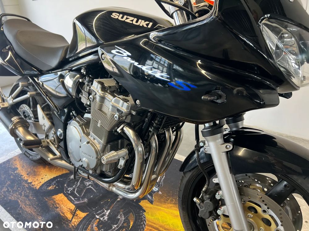 Suzuki Bandit - 23