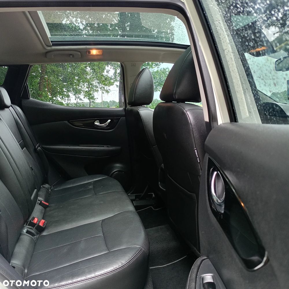 Nissan Qashqai - 11