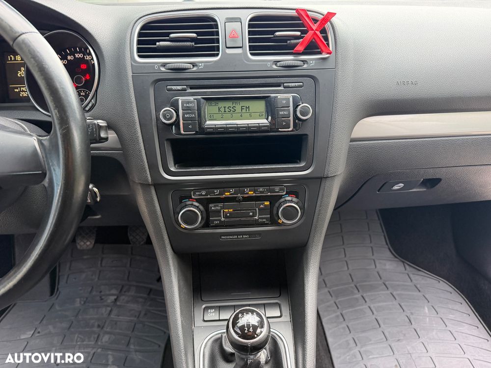 Volkswagen Golf 2.0 TDI Highline - 9