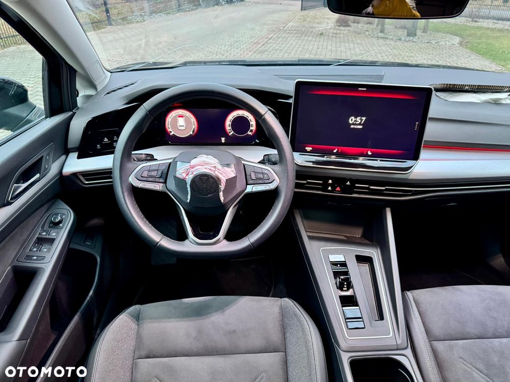 Volkswagen Golf Variant 1.5 eTSI OPF DSG Life - 19