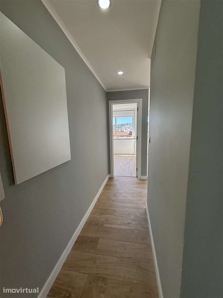 Apartamento T2+1 Venda em Odivelas,Odivelas - Grande imagem: 4/34