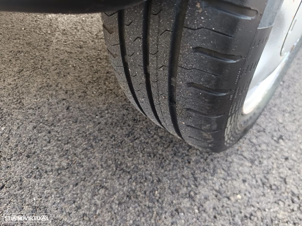 Opel Corsa 1.7 DTi - 17