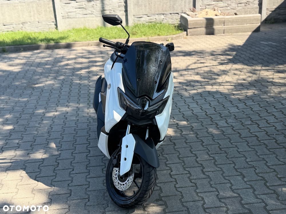 Yamaha NMAX - 3