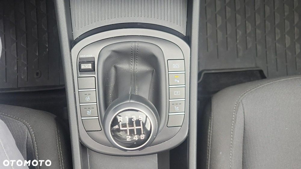 Hyundai Kona - 28