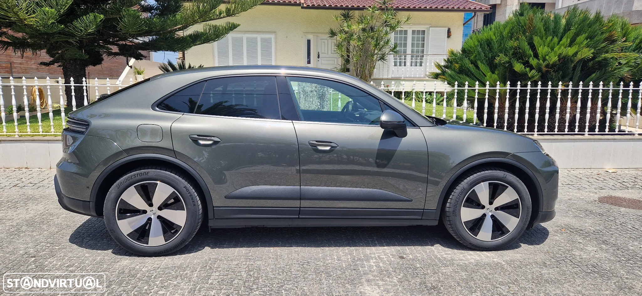 Porsche Macan Standard - 3