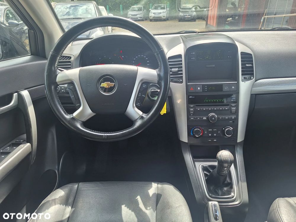 Chevrolet Captiva 2.0 4WD 7 Sitzer LT Exclusive - 25