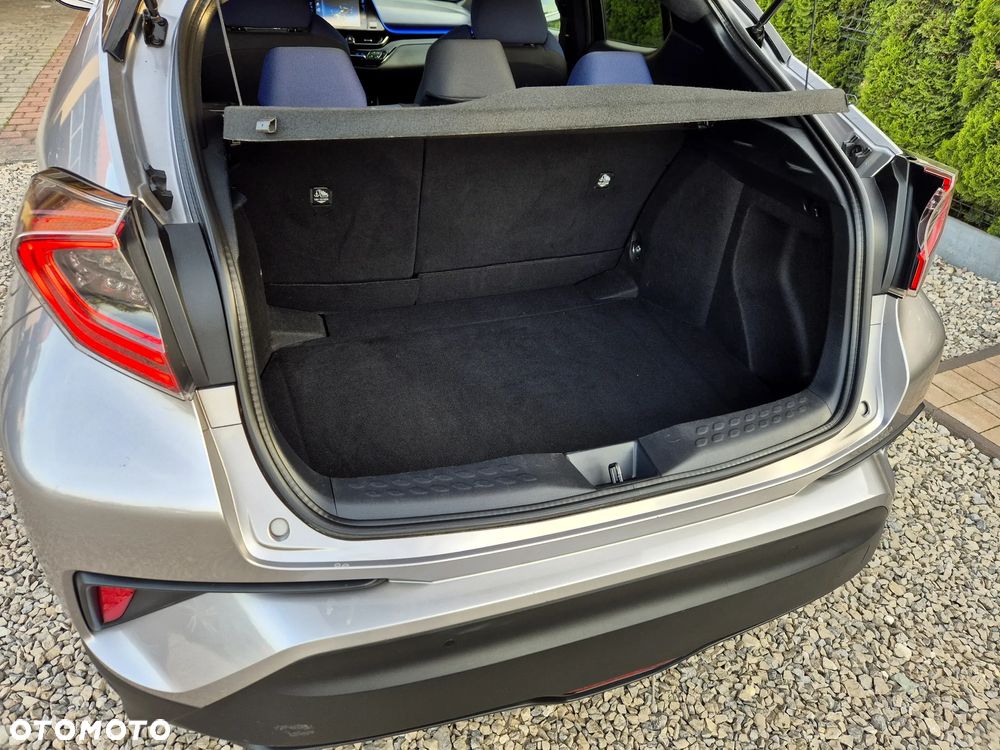 Toyota C-HR Business-Edition - 8