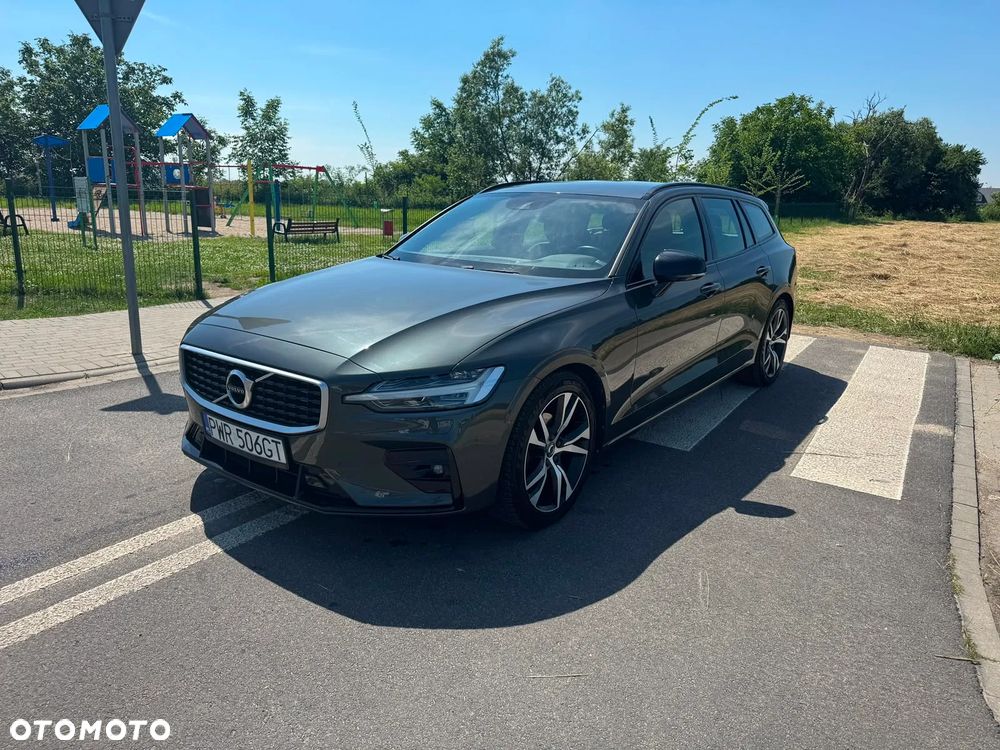 Volvo V60 D4 Geartronic R-Design - 2