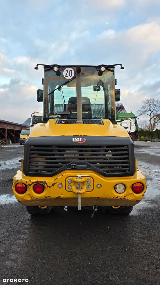 Caterpillar 907M - 5