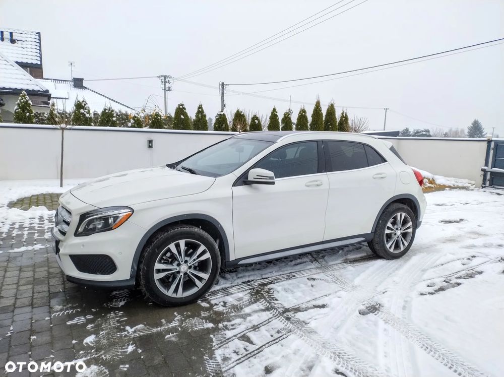 Mercedes-Benz GLA 250 4Matic 7G-DCT AMG Line - 7