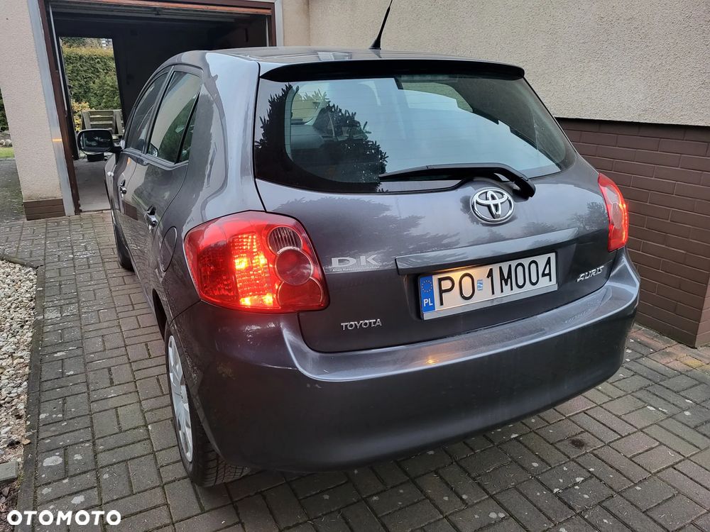 Toyota Auris - 4