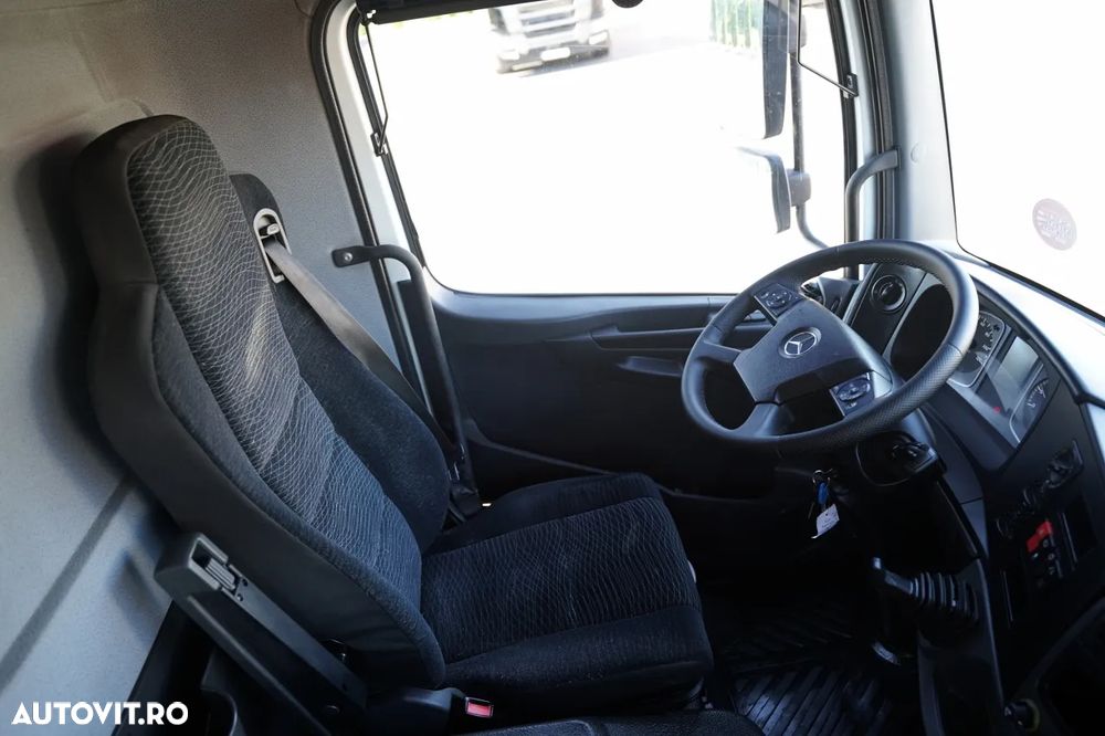 Mercedes-Benz ATEGO 1221 / 4X2 / CONTAINER / DHOLLANDIA LIFT - 1.500 KG / AUTOMAT / EURO 6 - 29