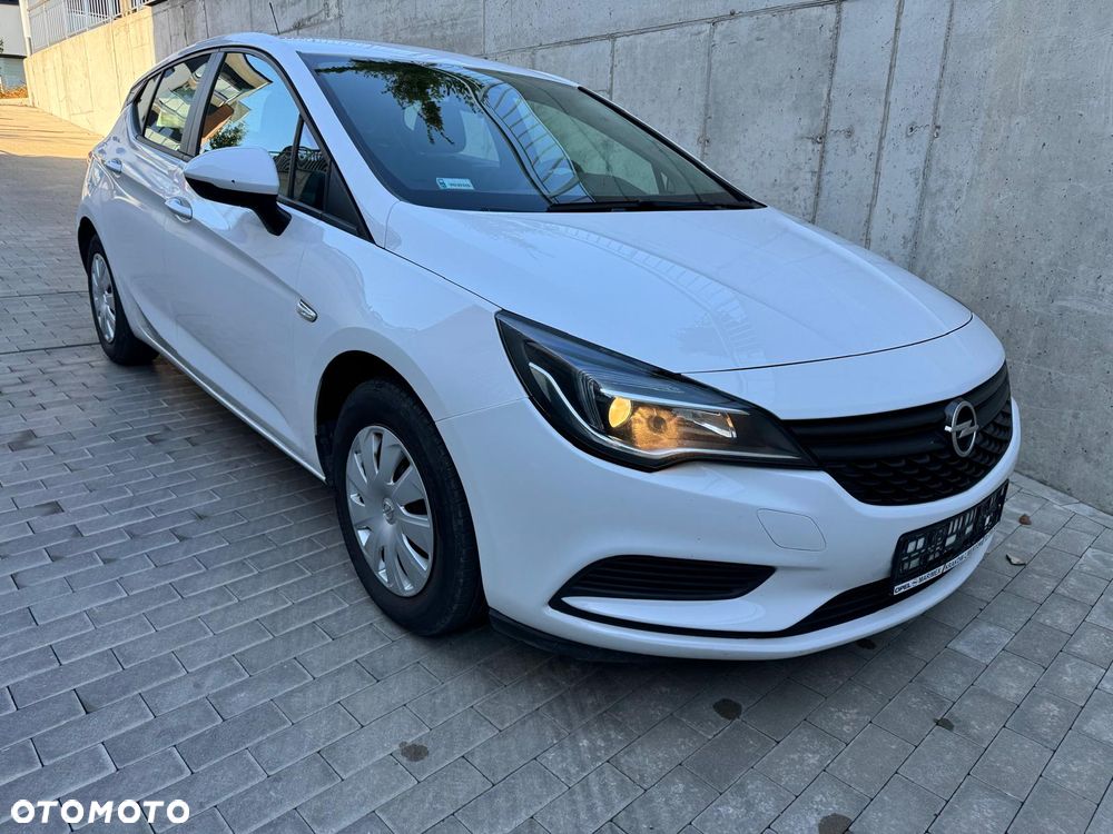 Opel Astra - 2
