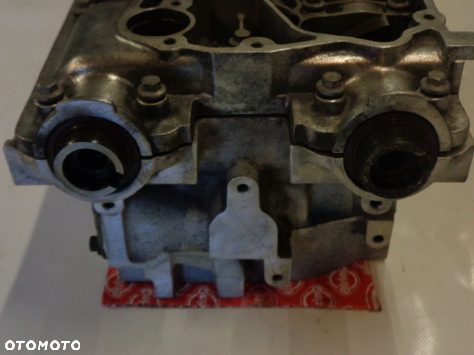 Głowica LAND ROVER FREELANDER 2.5V6 LDF106870 - 3