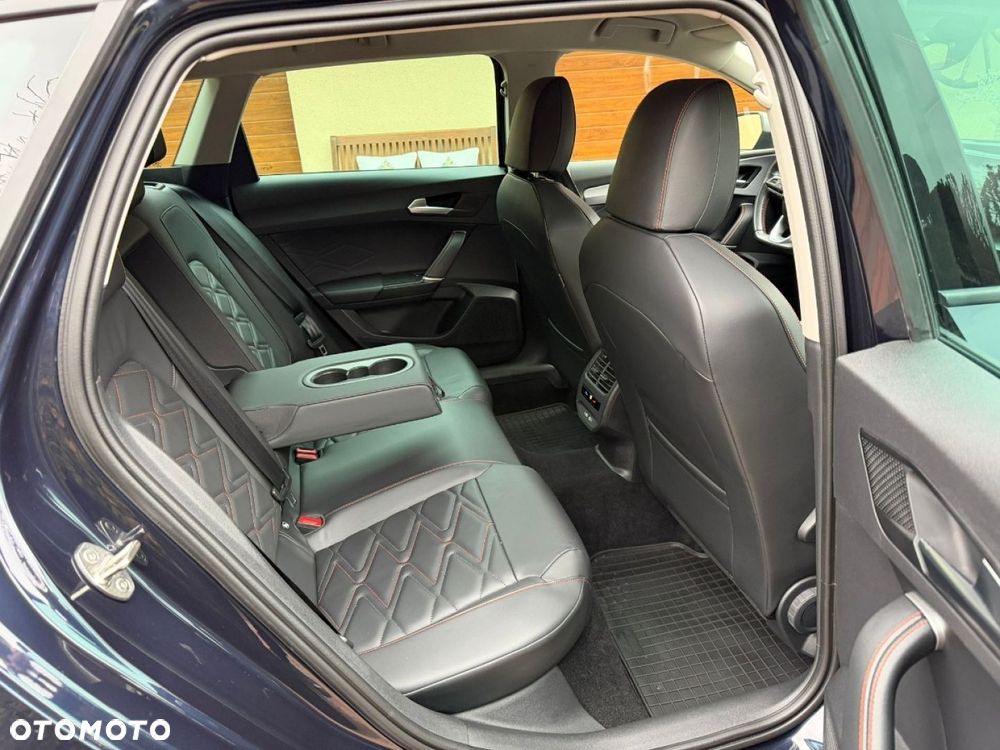 Seat Leon 2.0 TDI FR Black S&S - 18