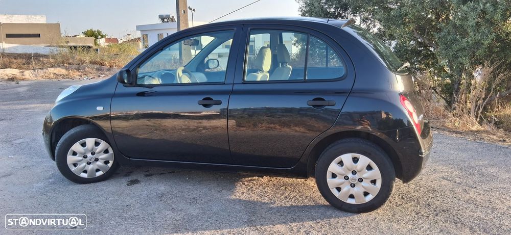 Nissan Micra - 2