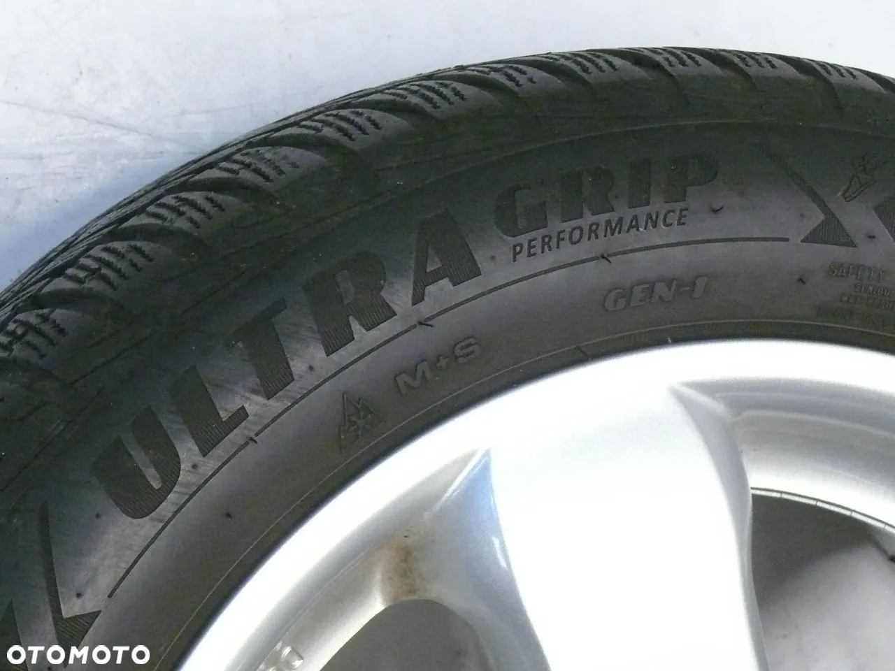 KOŁA FELGI ALUMINIOWE 4 SZTUKI MERCEDES ARTEC WHEELS - 5