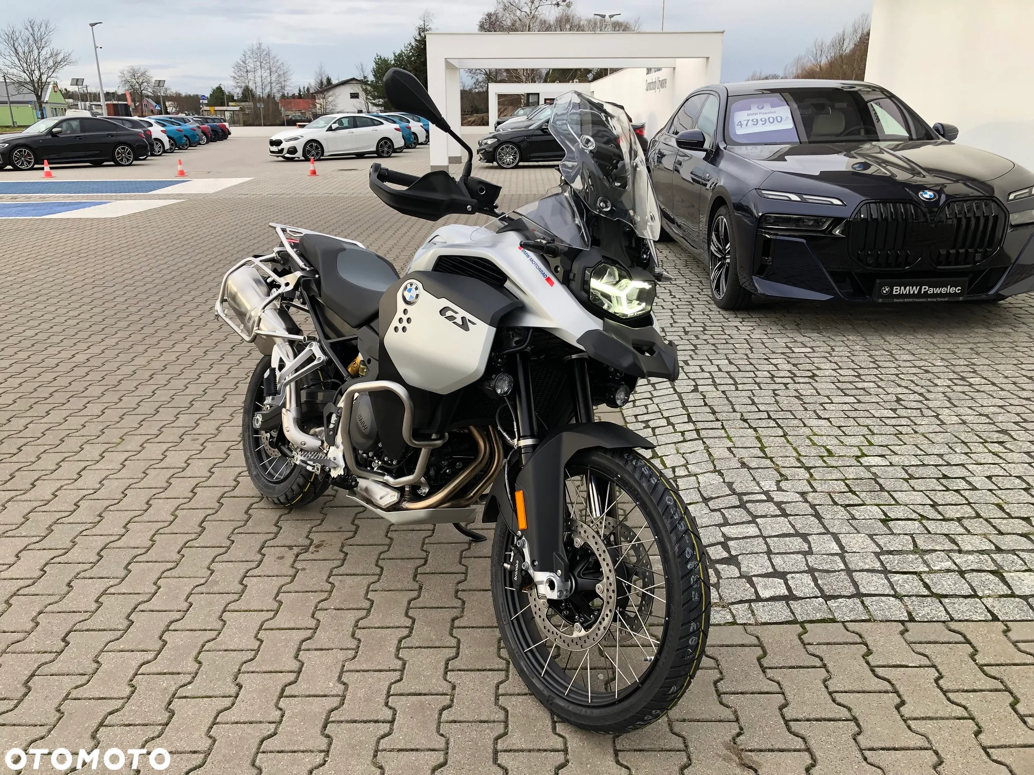 BMW F - 2
