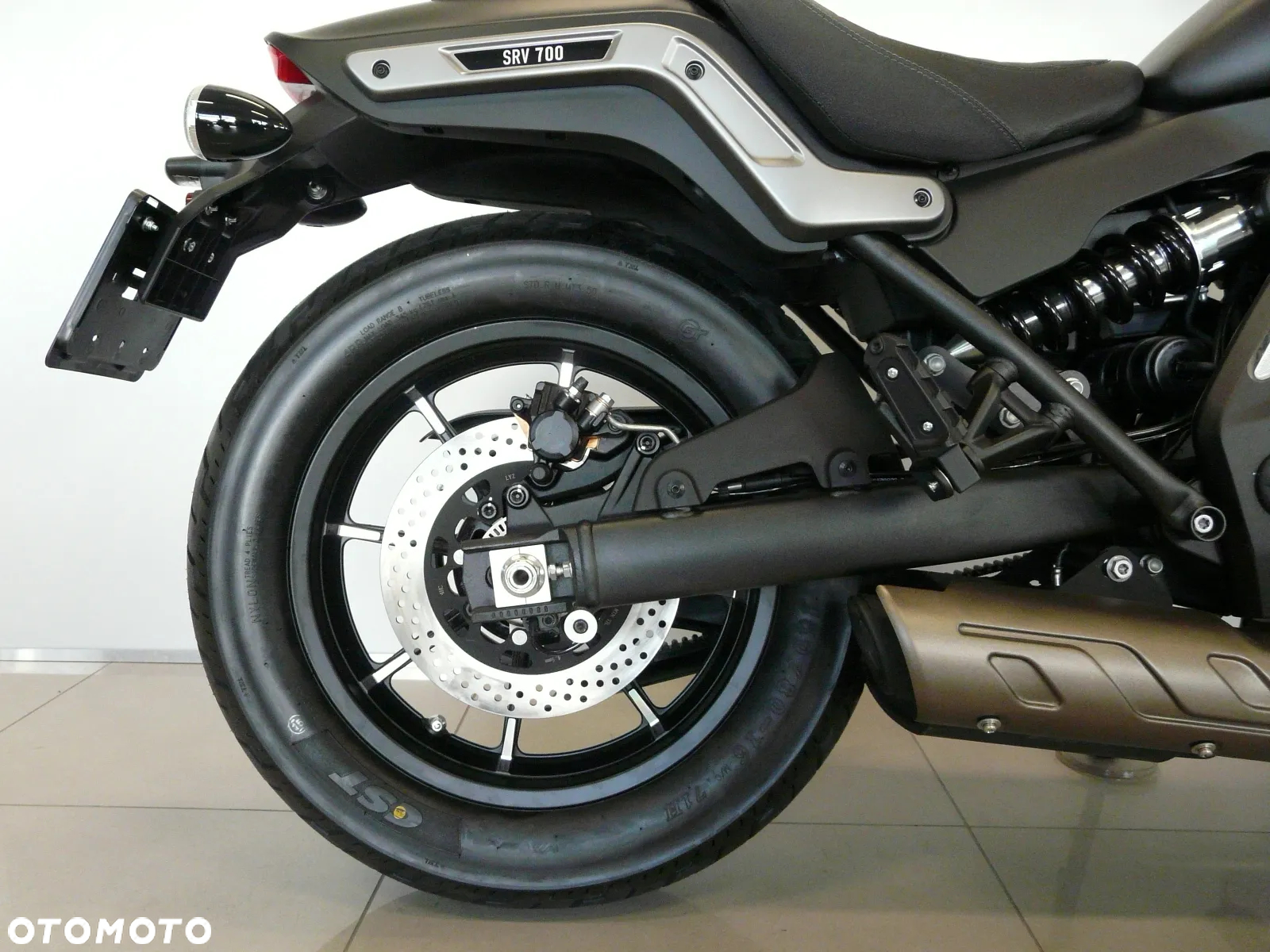 QJMOTOR SRV 700 - 8