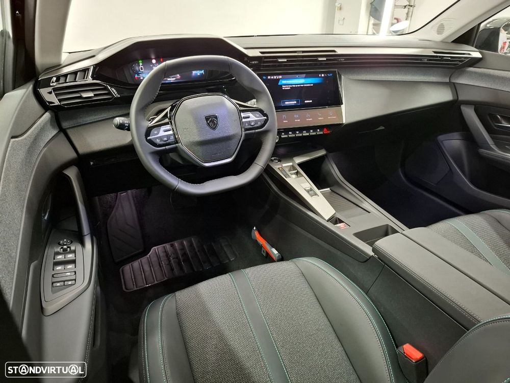 Peugeot 408 HYBRID 136 e-DSC6 Allure - 3