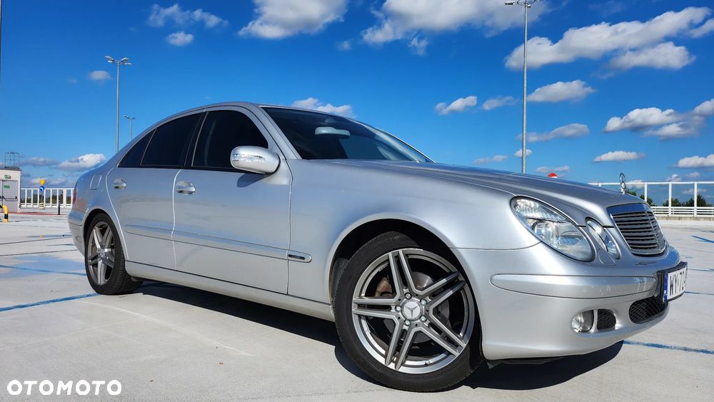 Mercedes-Benz Klasa E 200 Kompressor Automatik Classic - 1