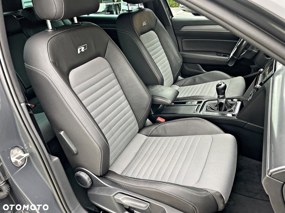 Volkswagen Passat Variant 1.6 TDI (BlueMotion Technology) Comfortline - 21