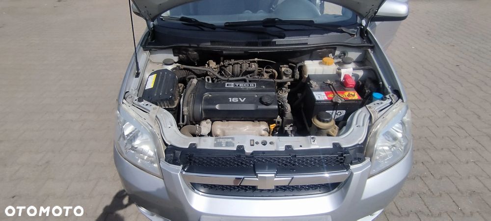 Chevrolet Aveo - 21