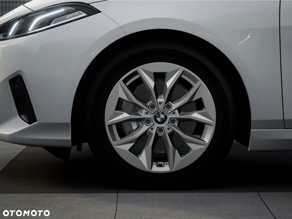 BMW Seria 2 216 - 8