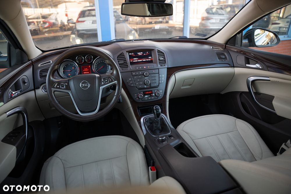 Opel Insignia 2.0 CDTI Cosmo - 26