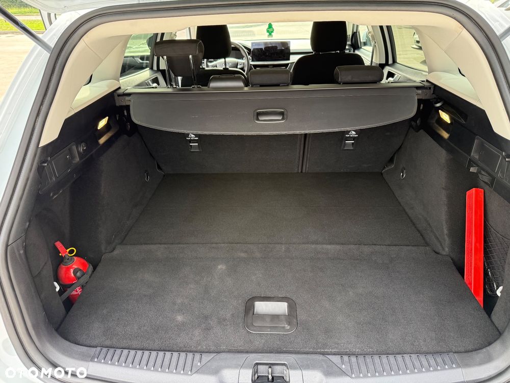 Ford Focus 1.0 EcoBoost mHEV Titanium - 23