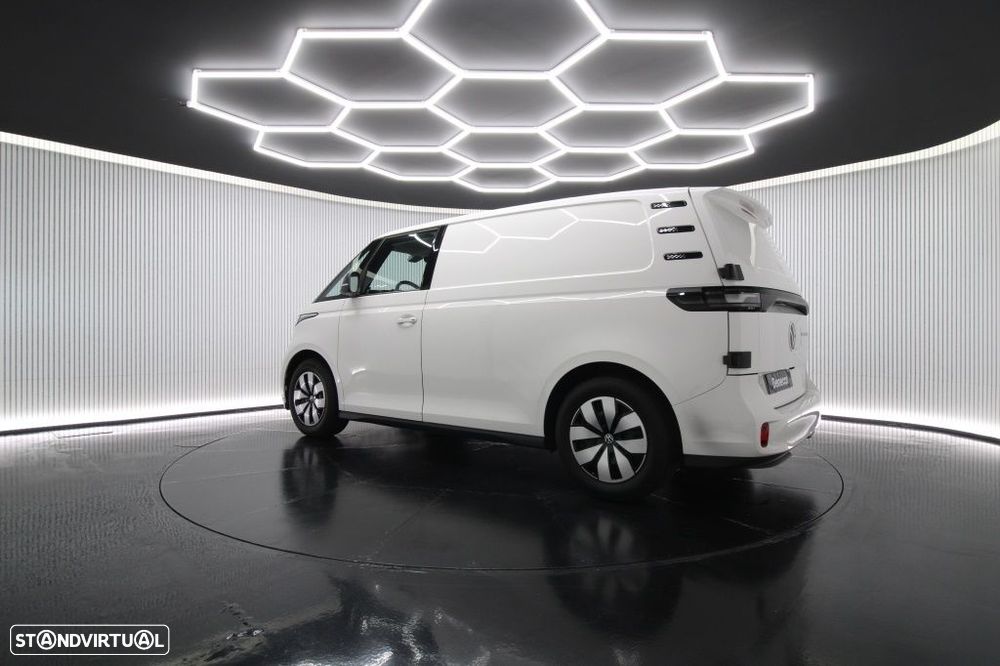 VW id-buzz Cargo - 5