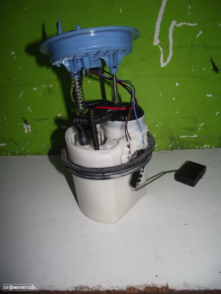 Bomba de Combustível Volkswagen Golf VII 1.5 TSI - 2017 / 2023 - 2