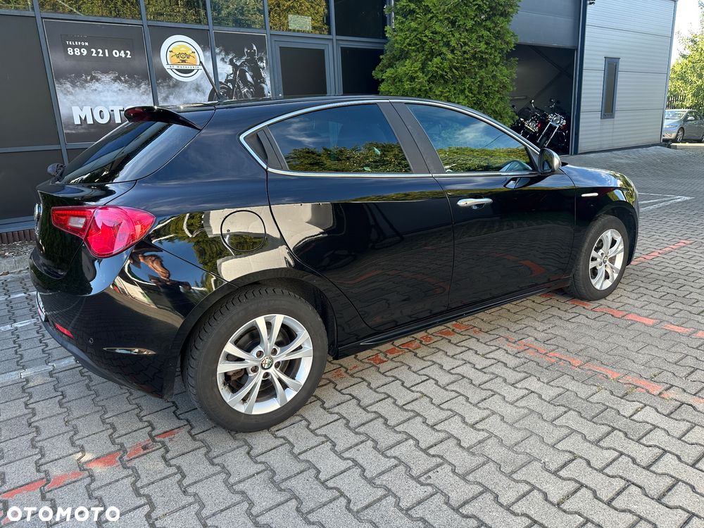 Alfa Romeo Giulietta 1.4 TB 16V Turismo - 15