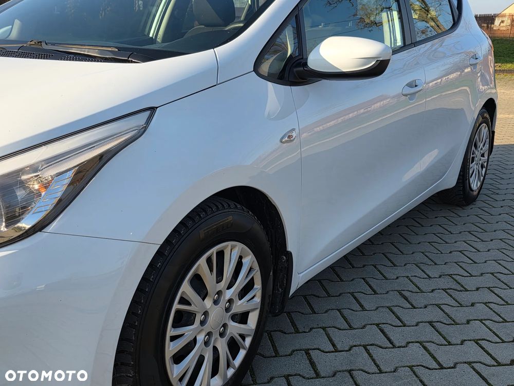 Kia Ceed 1.4 CVVT Fifa World Cup Edition - 11