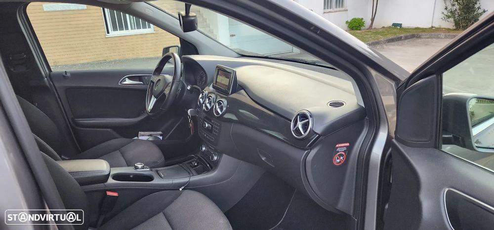 Mercedes-Benz B 180 CDI (BlueEFFICIENCY) 7G-DCT - 6