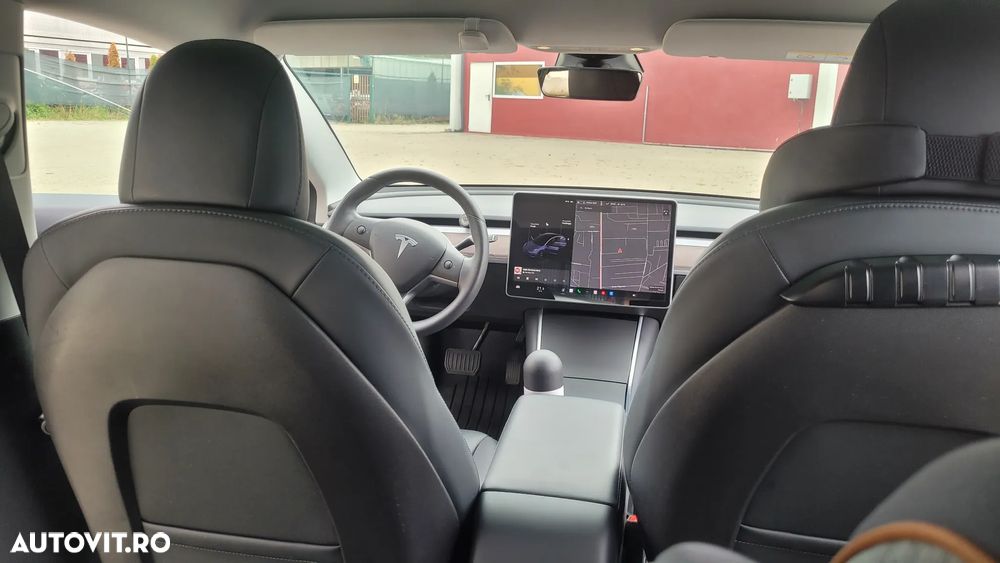Tesla Model 3 Standard Reichweite Plus Hinterradantrieb - 17