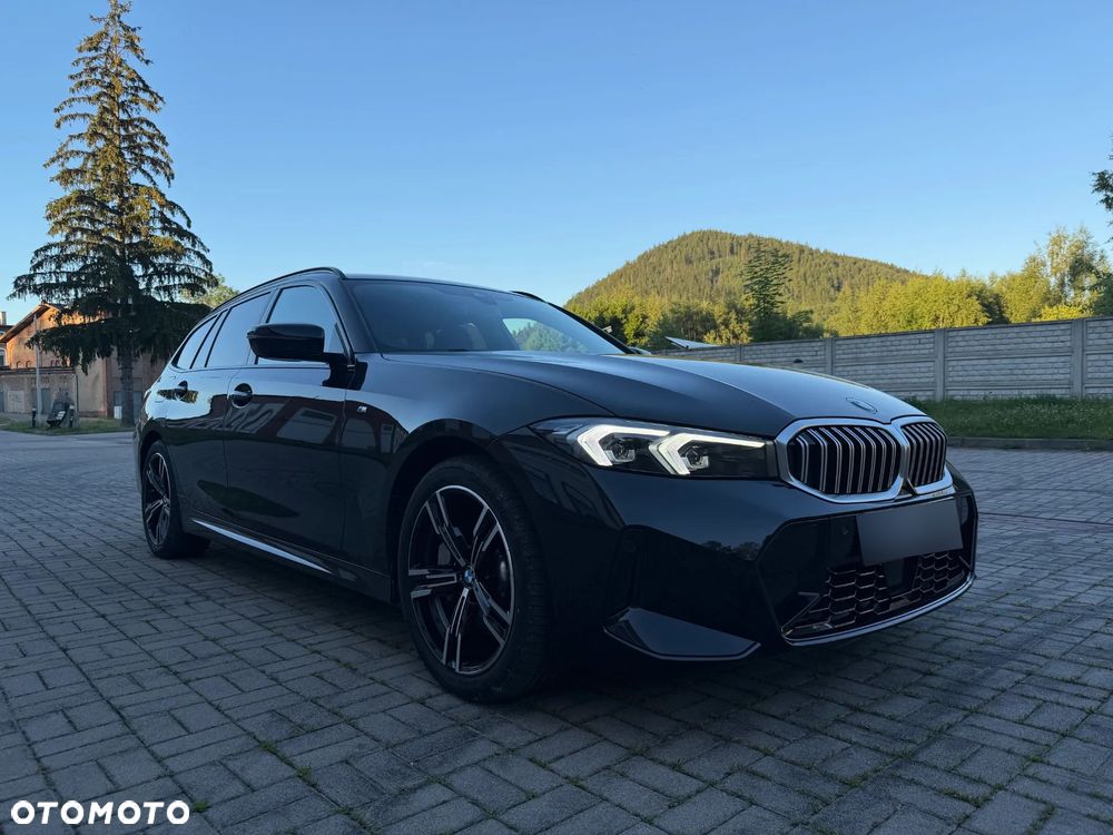 BMW Seria 3 330i xDrive M Sport - 4