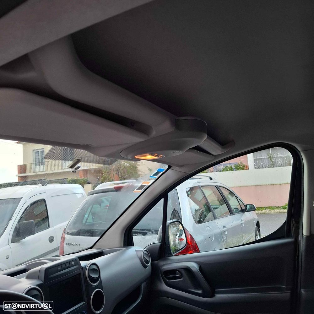 Peugeot Partner 1.6 HDI 3Lugres - 16