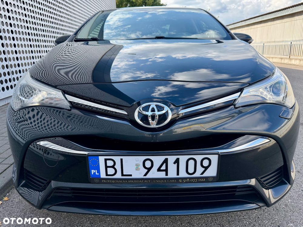 Toyota Avensis 1.8 Business Edition - 2
