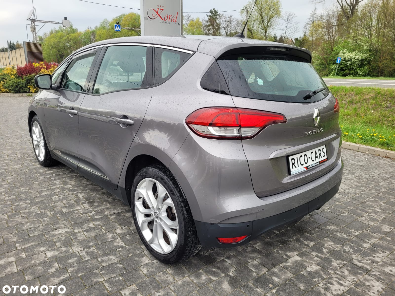 Renault Scenic 1.5 dCi Energy Bose EU6 - 7