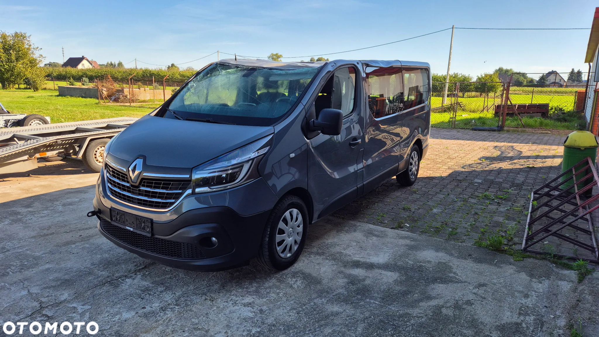 Renault Trafic Grand SpaceClass 2.0 dCi EDC - 23