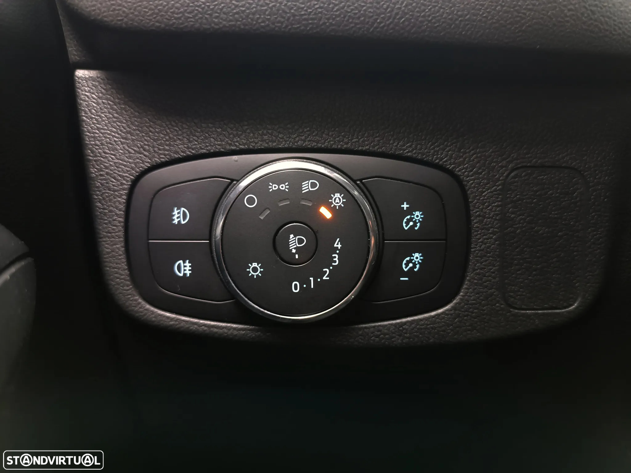 Ford Focus 1.0 EcoBoost ST-Line - 17