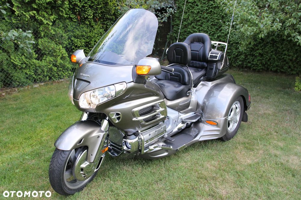 Honda GL - 4
