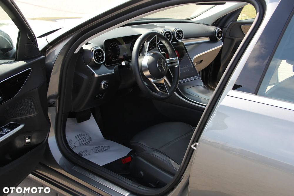 Mercedes-Benz Klasa C 200 d mHEV Avantgarde - 12