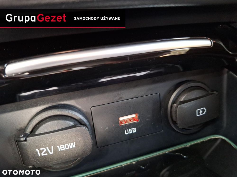 Kia XCeed - 33