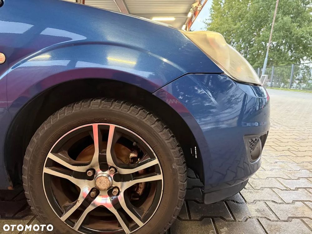 Ford Fiesta 1.4 Ambiente - 6
