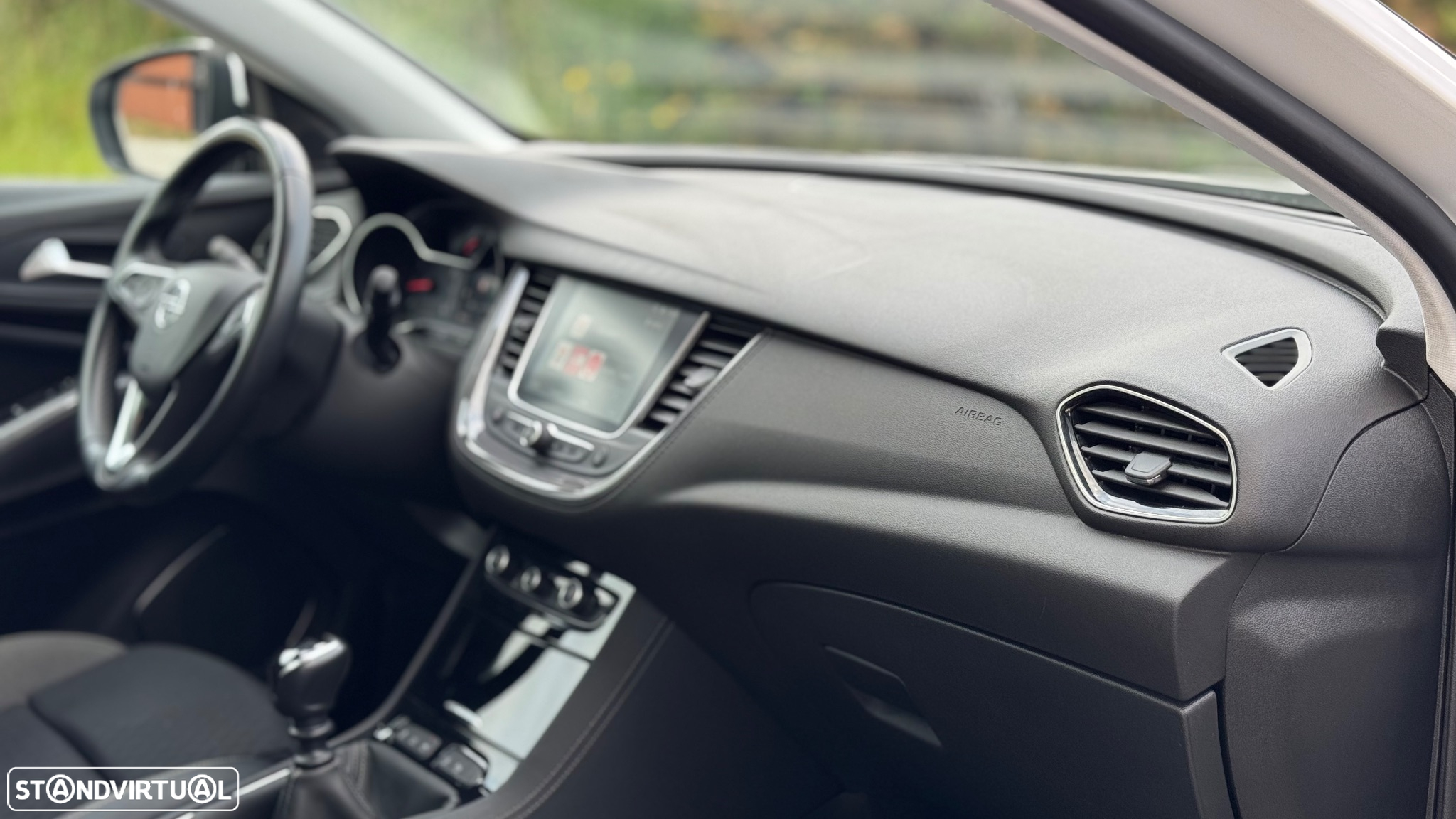 Opel Grandland X 1.2 S&S Dynamic - 12