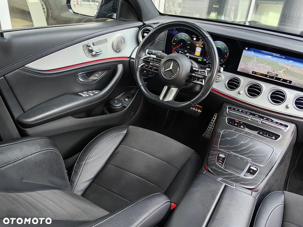 Mercedes-Benz Klasa E 450 4-Matic AMG - 12